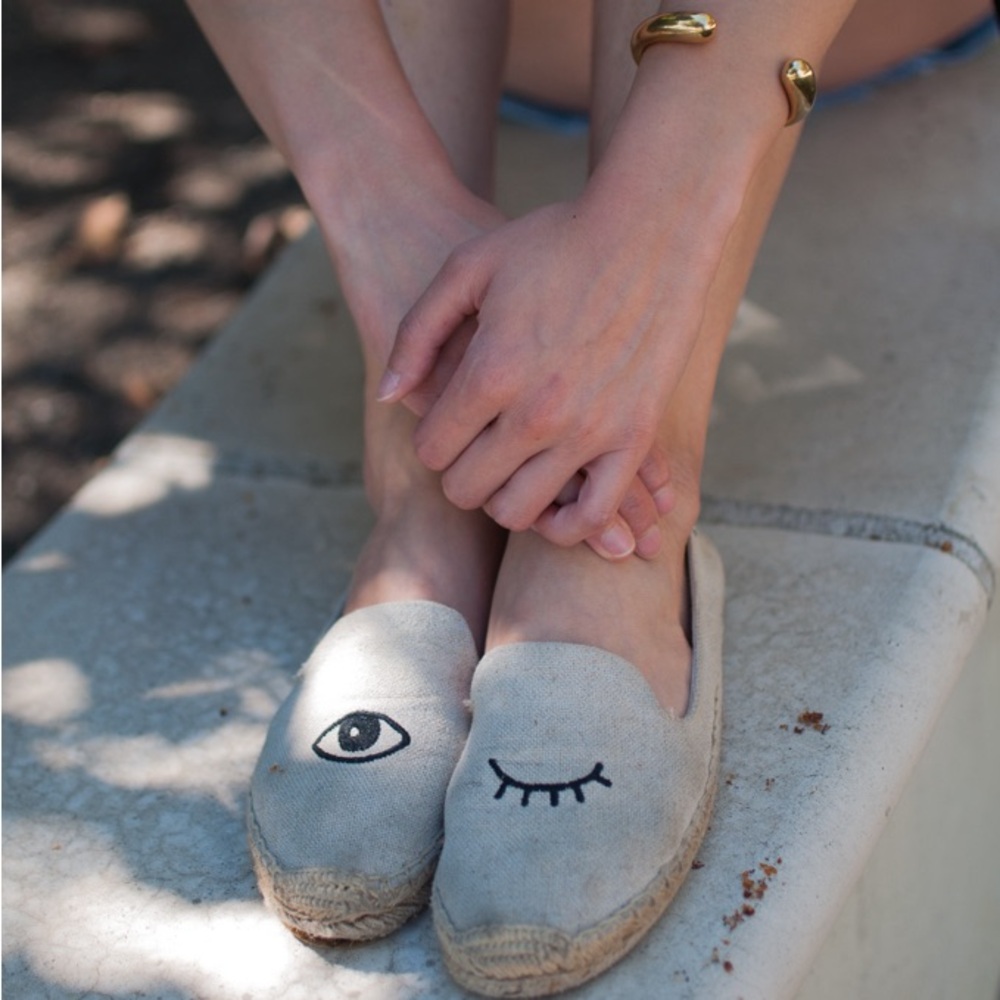 Wink Slipper